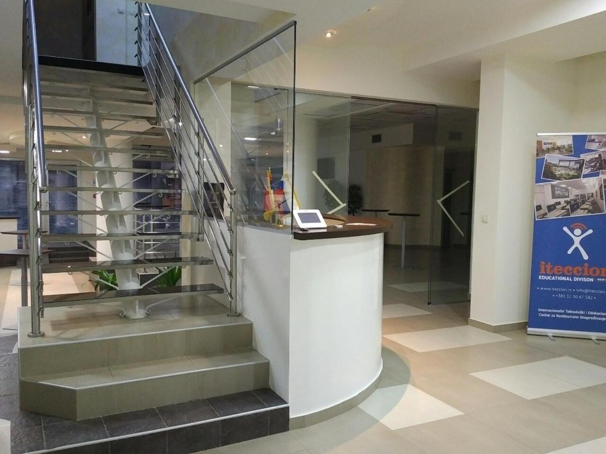 Каштел Pancevo Otel Dış mekan fotoğraf