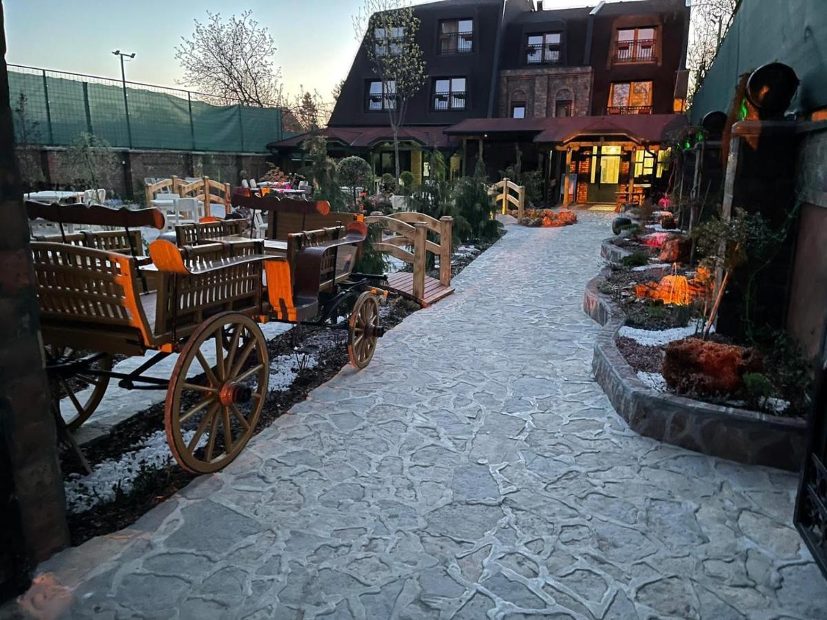 Каштел Pancevo Otel Dış mekan fotoğraf
