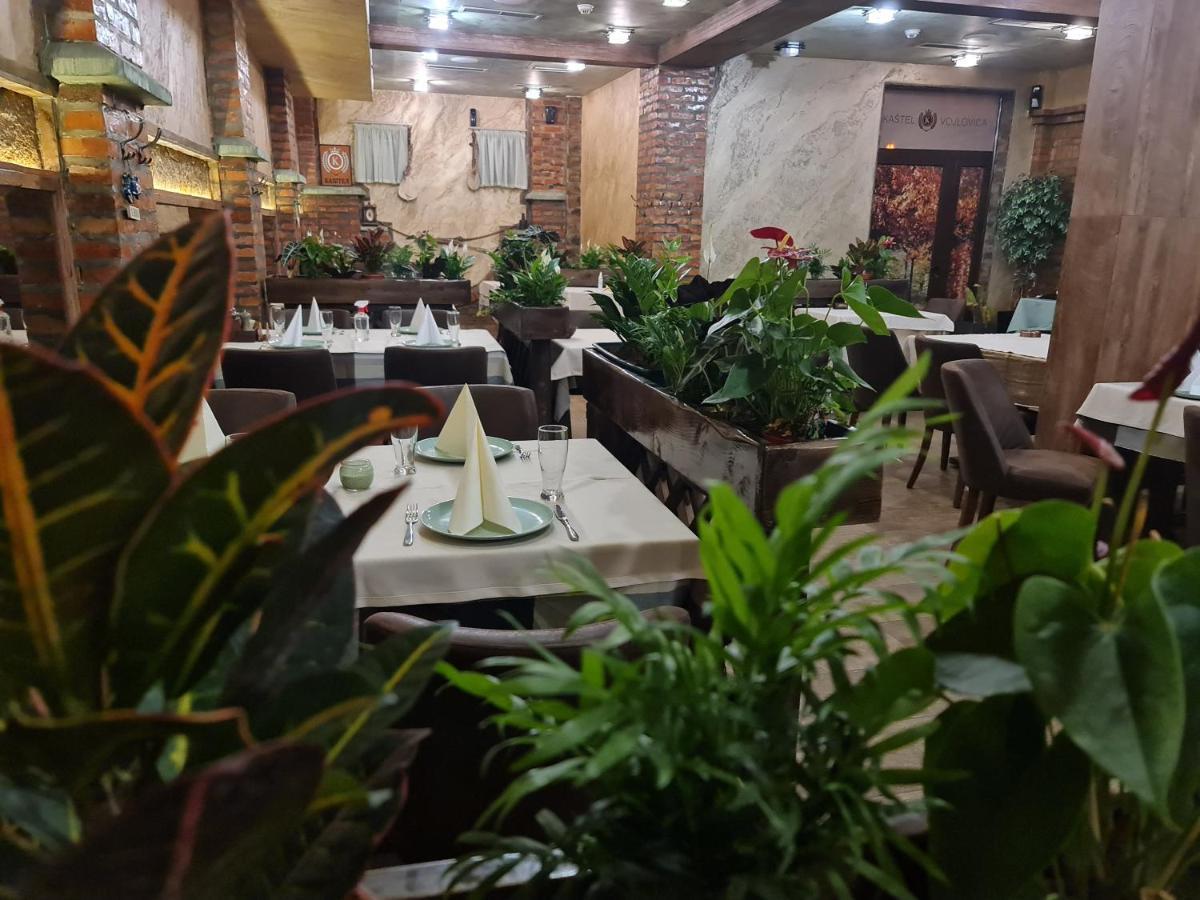 Каштел Pancevo Otel Dış mekan fotoğraf