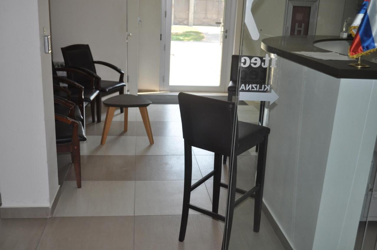 Каштел Pancevo Otel Dış mekan fotoğraf