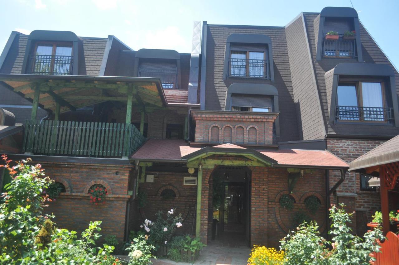 Каштел Pancevo Otel Dış mekan fotoğraf