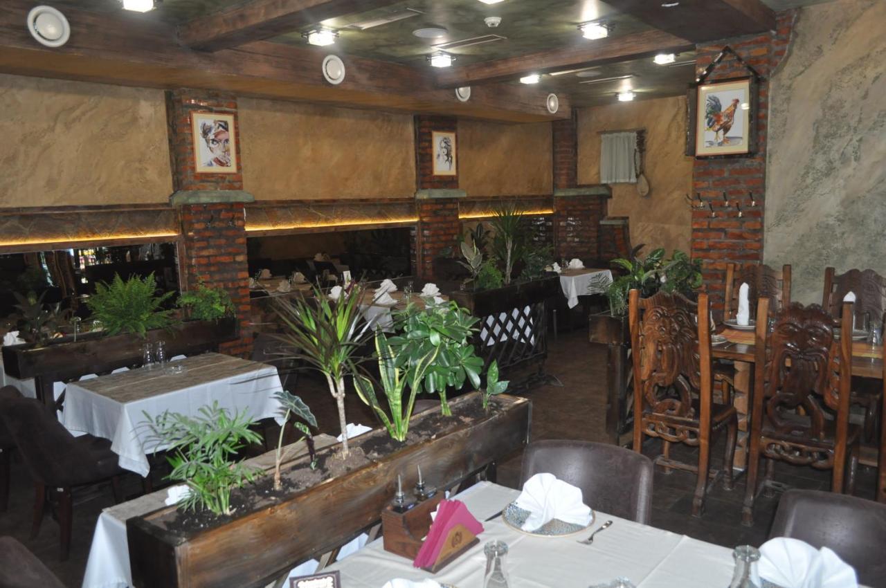 Каштел Pancevo Otel Dış mekan fotoğraf
