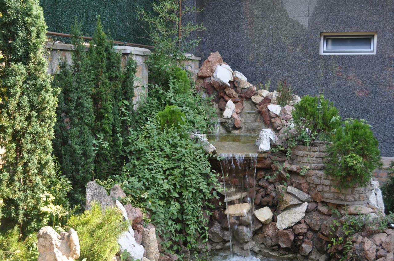 Каштел Pancevo Otel Dış mekan fotoğraf