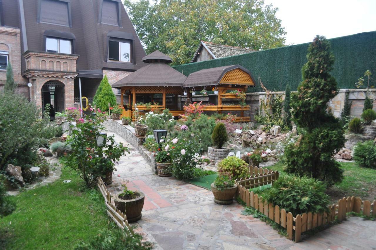 Каштел Pancevo Otel Dış mekan fotoğraf