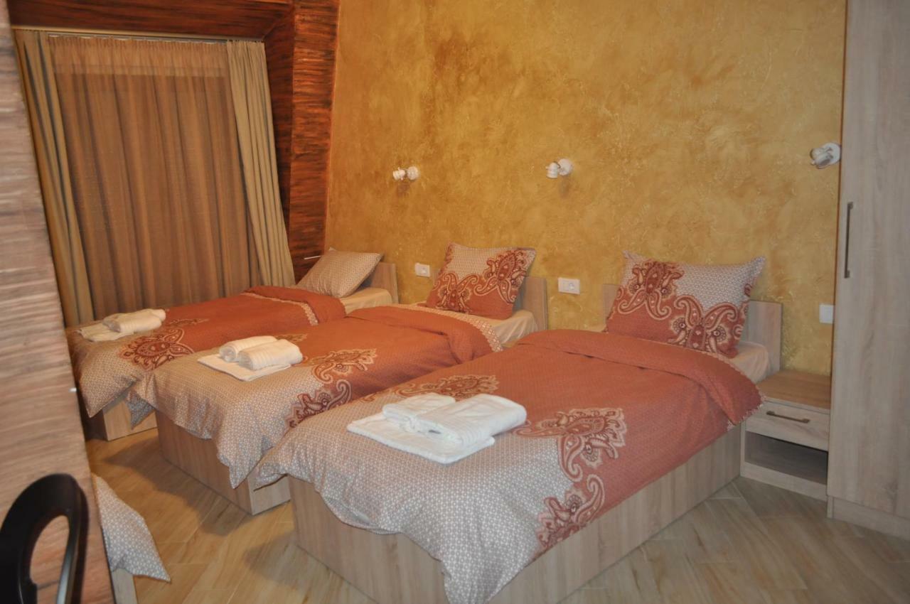 Каштел Pancevo Otel Dış mekan fotoğraf