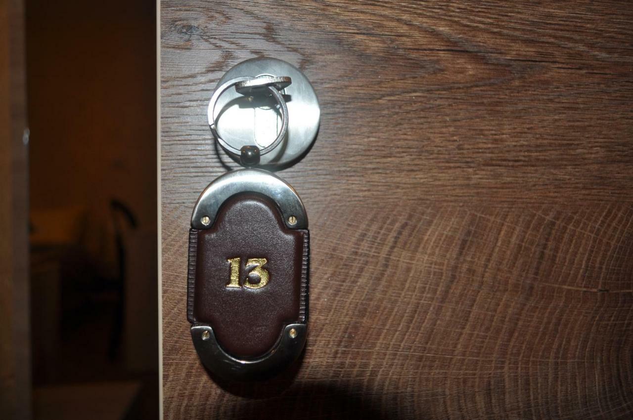 Каштел Pancevo Otel Dış mekan fotoğraf