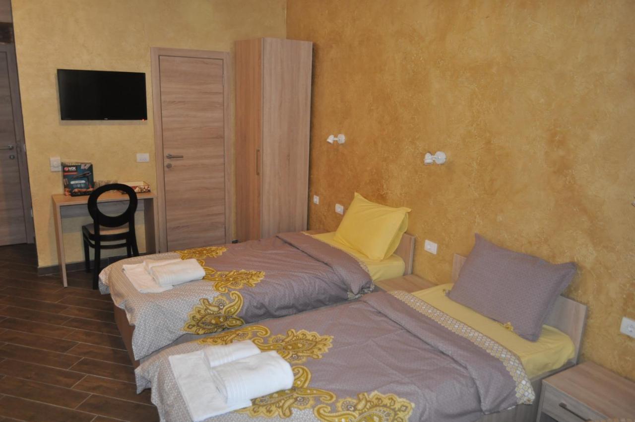 Каштел Pancevo Otel Dış mekan fotoğraf